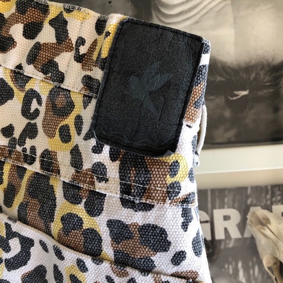 One Teaspoon Leopard Bandits Denim Cutoff Shorts - Picture 6 of 8